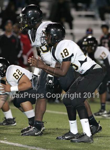 Thumbnail 2 in View Park vs. Animo South Los Angeles (CIF LA City Section D3 Final) photogallery.