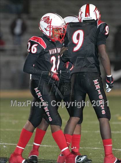 Thumbnail 2 in View Park vs. Animo South Los Angeles (CIF LA City Section D3 Final) photogallery.