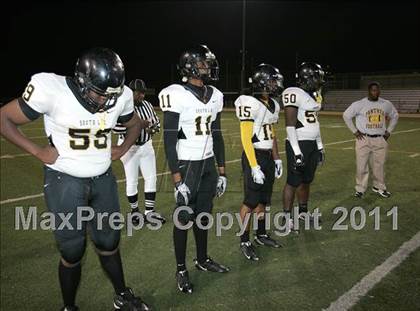 Thumbnail 2 in View Park vs. Animo South Los Angeles (CIF LA City Section D3 Final) photogallery.