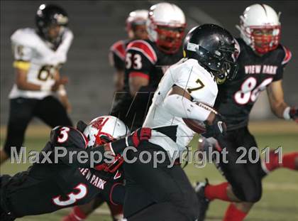 Thumbnail 3 in View Park vs. Animo South Los Angeles (CIF LA City Section D3 Final) photogallery.