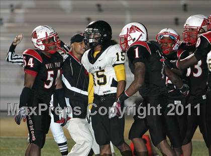 Thumbnail 3 in View Park vs. Animo South Los Angeles (CIF LA City Section D3 Final) photogallery.