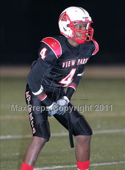 Thumbnail 1 in View Park vs. Animo South Los Angeles (CIF LA City Section D3 Final) photogallery.