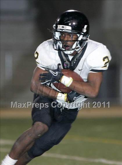 Thumbnail 1 in View Park vs. Animo South Los Angeles (CIF LA City Section D3 Final) photogallery.