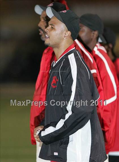 Thumbnail 3 in View Park vs. Animo South Los Angeles (CIF LA City Section D3 Final) photogallery.