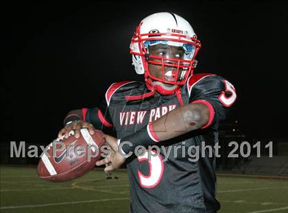 Thumbnail 3 in View Park vs. Animo South Los Angeles (CIF LA City Section D3 Final) photogallery.