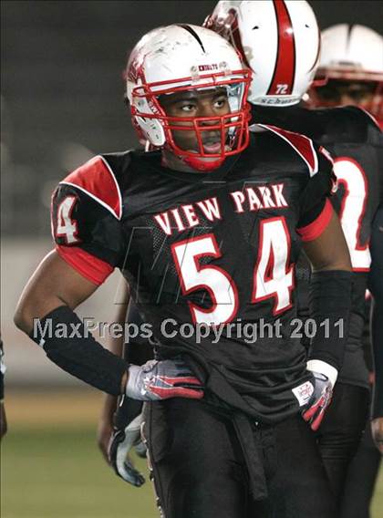 Thumbnail 2 in View Park vs. Animo South Los Angeles (CIF LA City Section D3 Final) photogallery.