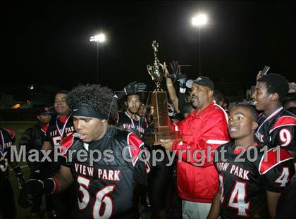 Thumbnail 2 in View Park vs. Animo South Los Angeles (CIF LA City Section D3 Final) photogallery.