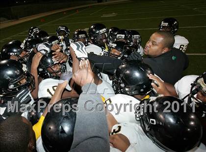 Thumbnail 2 in View Park vs. Animo South Los Angeles (CIF LA City Section D3 Final) photogallery.