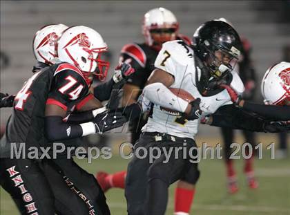 Thumbnail 1 in View Park vs. Animo South Los Angeles (CIF LA City Section D3 Final) photogallery.