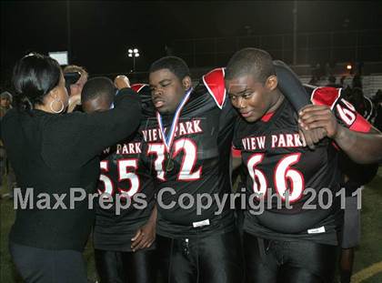 Thumbnail 1 in View Park vs. Animo South Los Angeles (CIF LA City Section D3 Final) photogallery.