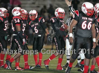 Thumbnail 1 in View Park vs. Animo South Los Angeles (CIF LA City Section D3 Final) photogallery.