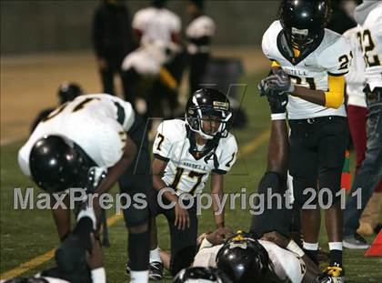 Thumbnail 3 in View Park vs. Animo South Los Angeles (CIF LA City Section D3 Final) photogallery.