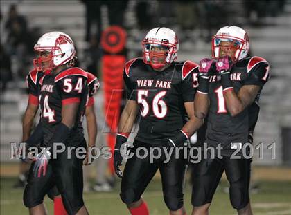 Thumbnail 3 in View Park vs. Animo South Los Angeles (CIF LA City Section D3 Final) photogallery.