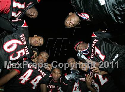 Thumbnail 2 in View Park vs. Animo South Los Angeles (CIF LA City Section D3 Final) photogallery.