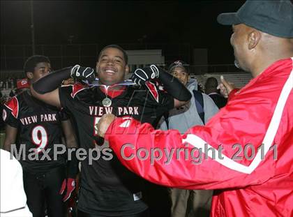 Thumbnail 1 in View Park vs. Animo South Los Angeles (CIF LA City Section D3 Final) photogallery.