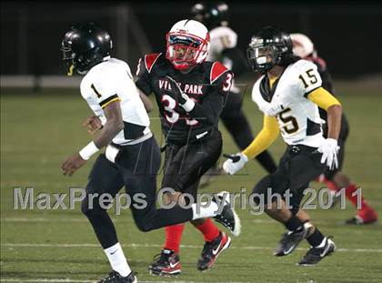 Thumbnail 2 in View Park vs. Animo South Los Angeles (CIF LA City Section D3 Final) photogallery.