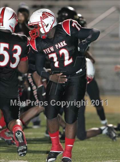 Thumbnail 2 in View Park vs. Animo South Los Angeles (CIF LA City Section D3 Final) photogallery.
