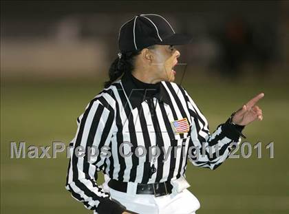 Thumbnail 3 in View Park vs. Animo South Los Angeles (CIF LA City Section D3 Final) photogallery.