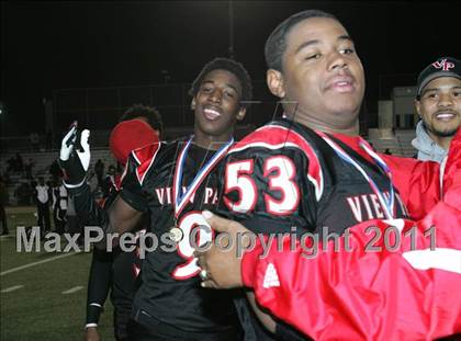 Thumbnail 2 in View Park vs. Animo South Los Angeles (CIF LA City Section D3 Final) photogallery.