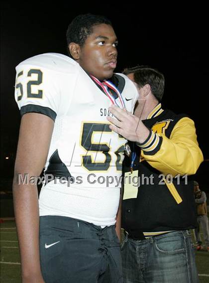 Thumbnail 1 in View Park vs. Animo South Los Angeles (CIF LA City Section D3 Final) photogallery.