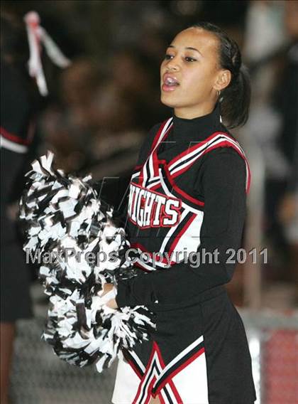 Thumbnail 2 in View Park vs. Animo South Los Angeles (CIF LA City Section D3 Final) photogallery.