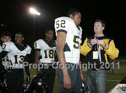 Thumbnail 3 in View Park vs. Animo South Los Angeles (CIF LA City Section D3 Final) photogallery.