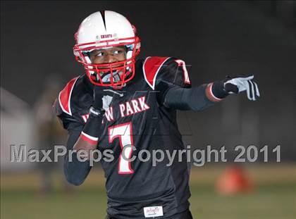 Thumbnail 2 in View Park vs. Animo South Los Angeles (CIF LA City Section D3 Final) photogallery.
