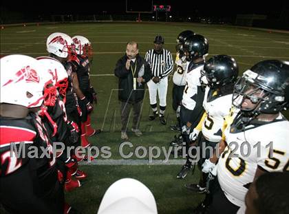 Thumbnail 1 in View Park vs. Animo South Los Angeles (CIF LA City Section D3 Final) photogallery.