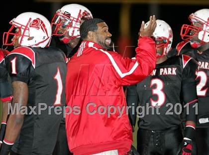 Thumbnail 1 in View Park vs. Animo South Los Angeles (CIF LA City Section D3 Final) photogallery.