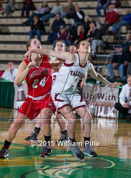 Thumbnail 1 in Jamesville-DeWitt vs. Albertus Magnus (NYSPHSAA Class A Semifinal) photogallery.