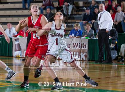 Thumbnail 2 in Jamesville-DeWitt vs. Albertus Magnus (NYSPHSAA Class A Semifinal) photogallery.