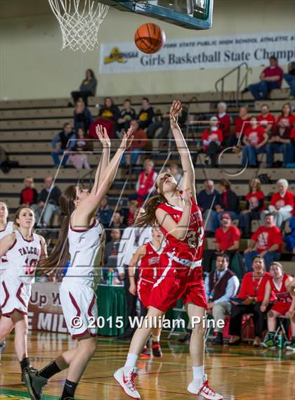 Thumbnail 1 in Jamesville-DeWitt vs. Albertus Magnus (NYSPHSAA Class A Semifinal) photogallery.