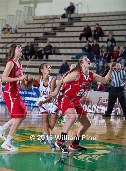 Thumbnail 2 in Jamesville-DeWitt vs. Albertus Magnus (NYSPHSAA Class A Semifinal) photogallery.