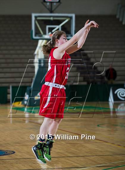 Thumbnail 2 in Jamesville-DeWitt vs. Albertus Magnus (NYSPHSAA Class A Semifinal) photogallery.