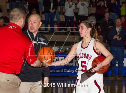 Thumbnail 3 in Jamesville-DeWitt vs. Albertus Magnus (NYSPHSAA Class A Semifinal) photogallery.