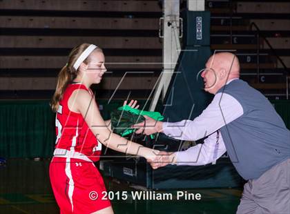 Thumbnail 3 in Jamesville-DeWitt vs. Albertus Magnus (NYSPHSAA Class A Semifinal) photogallery.