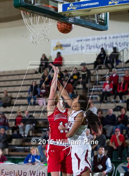 Thumbnail 1 in Jamesville-DeWitt vs. Albertus Magnus (NYSPHSAA Class A Semifinal) photogallery.