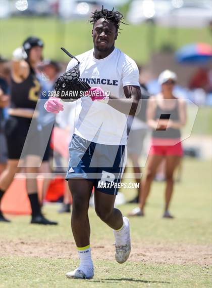 Thumbnail 3 in Pinnacle vs. Saguaro (GBAC 7-on-7) photogallery.