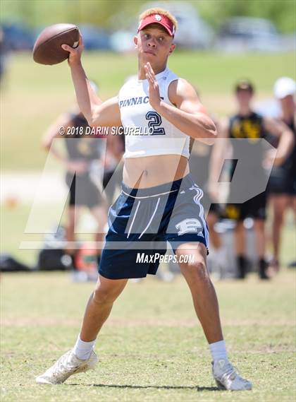 Thumbnail 2 in Pinnacle vs. Saguaro (GBAC 7-on-7) photogallery.