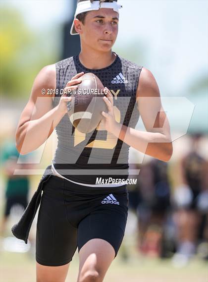 Thumbnail 3 in Pinnacle vs. Saguaro (GBAC 7-on-7) photogallery.
