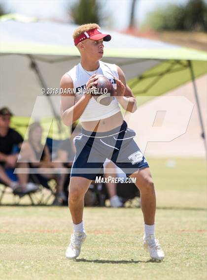 Thumbnail 3 in Pinnacle vs. Saguaro (GBAC 7-on-7) photogallery.
