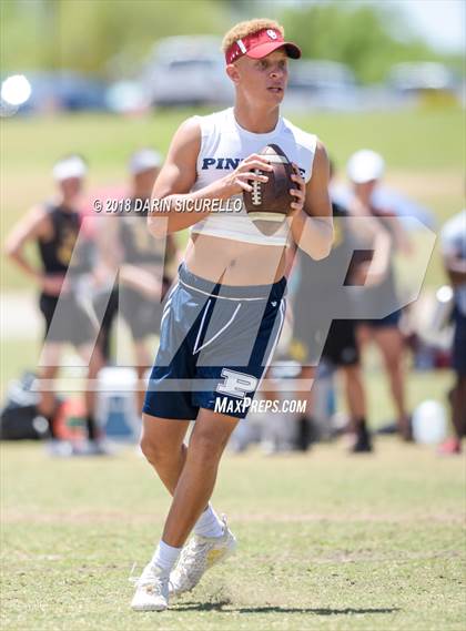 Thumbnail 1 in Pinnacle vs. Saguaro (GBAC 7-on-7) photogallery.