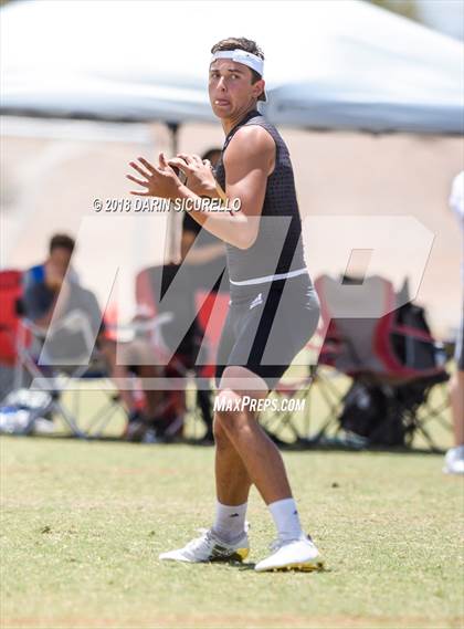 Thumbnail 2 in Pinnacle vs. Saguaro (GBAC 7-on-7) photogallery.