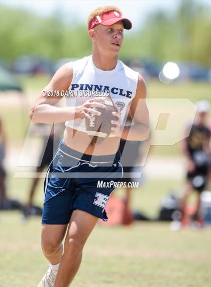 Thumbnail 3 in Pinnacle vs. Saguaro (GBAC 7-on-7) photogallery.
