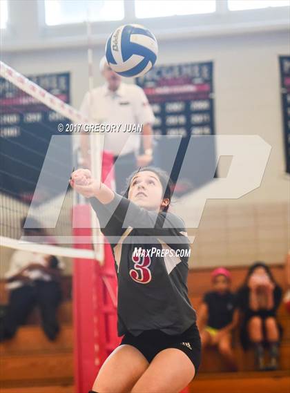 Thumbnail 2 in Edna Karr @ McGehee photogallery.