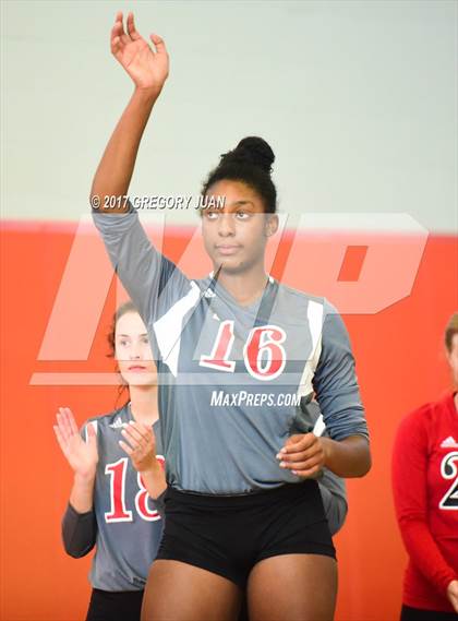 Thumbnail 2 in Edna Karr @ McGehee photogallery.