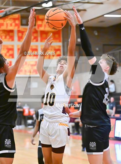 Thumbnail 1 in Willow Canyon vs. Mountain Pointe (MLK Dream Classic) photogallery.