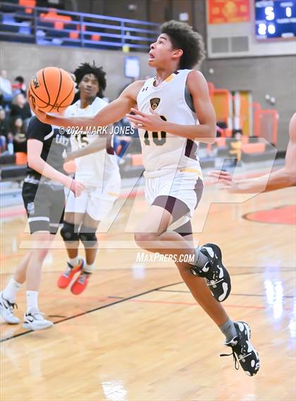 Thumbnail 1 in Willow Canyon vs. Mountain Pointe (MLK Dream Classic) photogallery.
