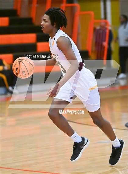 Thumbnail 2 in Willow Canyon vs. Mountain Pointe (MLK Dream Classic) photogallery.