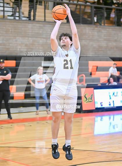 Thumbnail 1 in Willow Canyon vs. Mountain Pointe (MLK Dream Classic) photogallery.